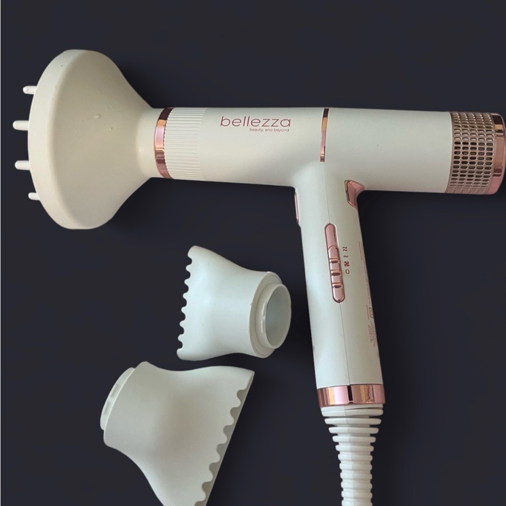 Belleza Beauty and Beyond Hair Dryer